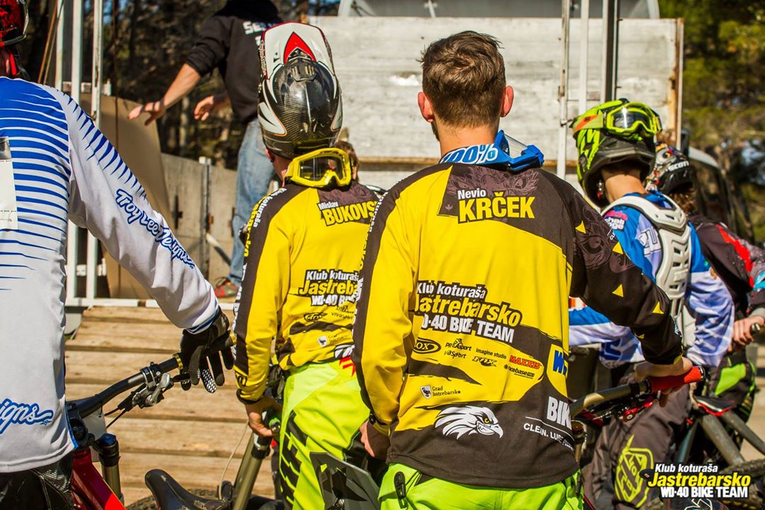 18076814 1109692255797368 7428001831086422742 o