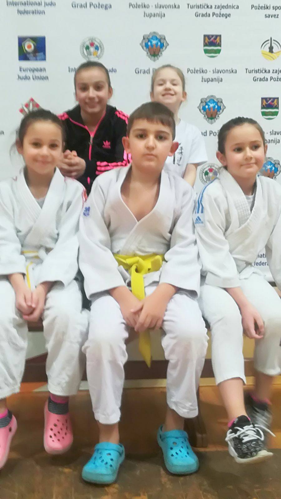 29633855 10213810949520704 1856611066 o