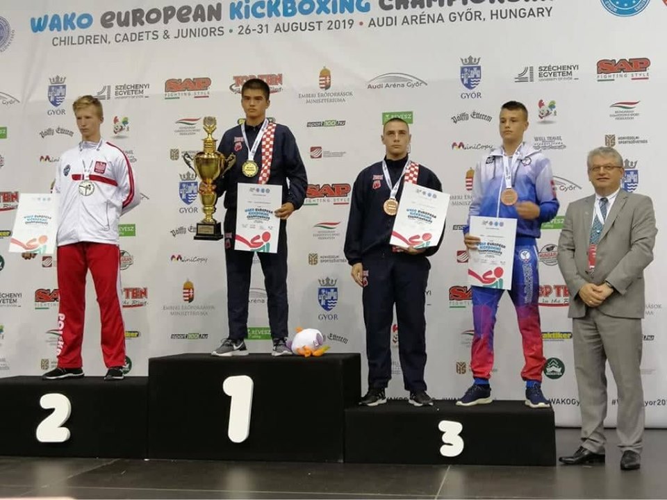 69717831 2386273761466089 4970895170141683712 n