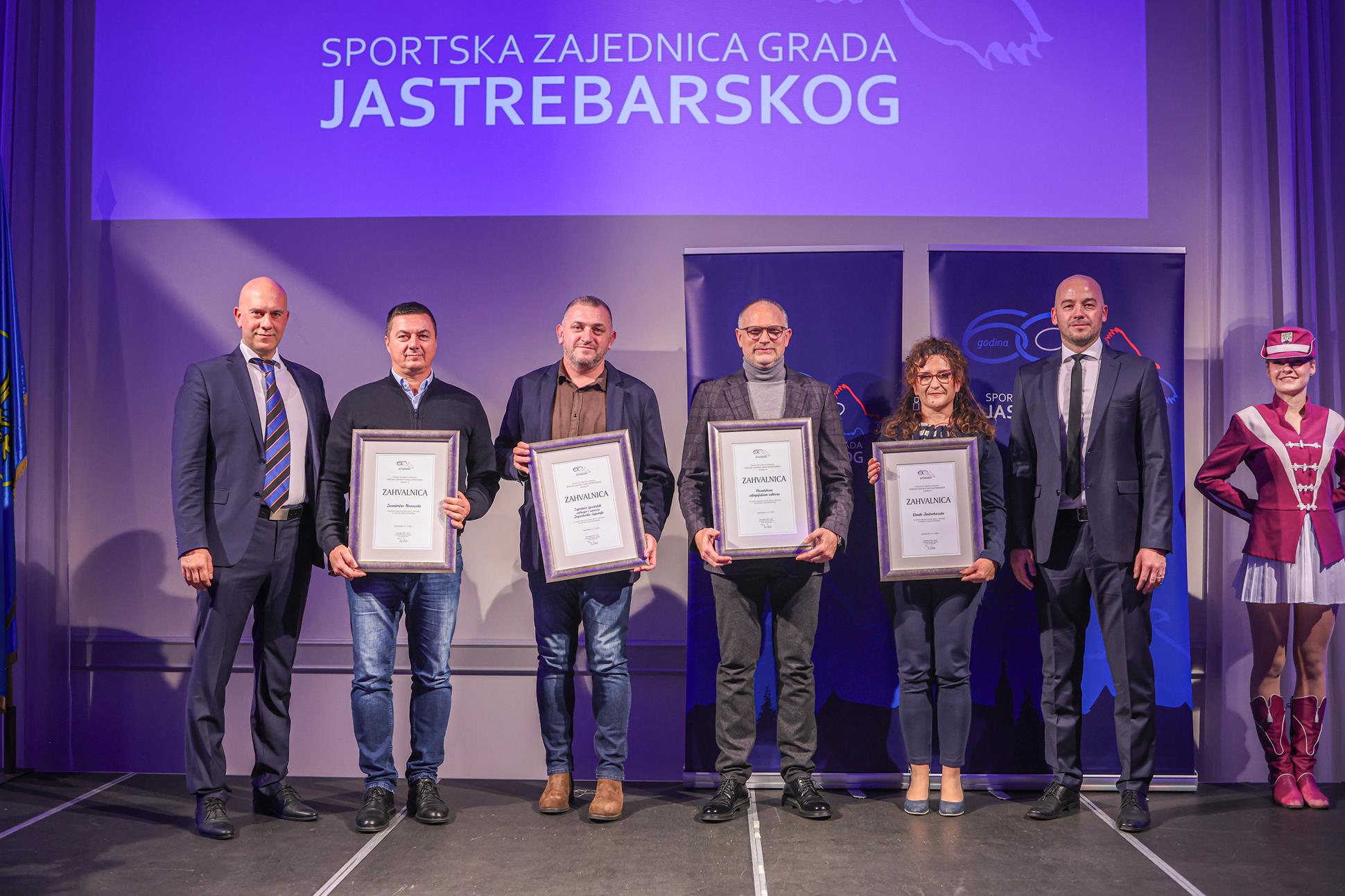 586488121 869139378844692 768628597579433626 n